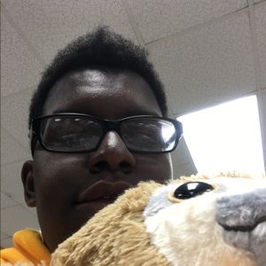 Meet your Posher, Malik